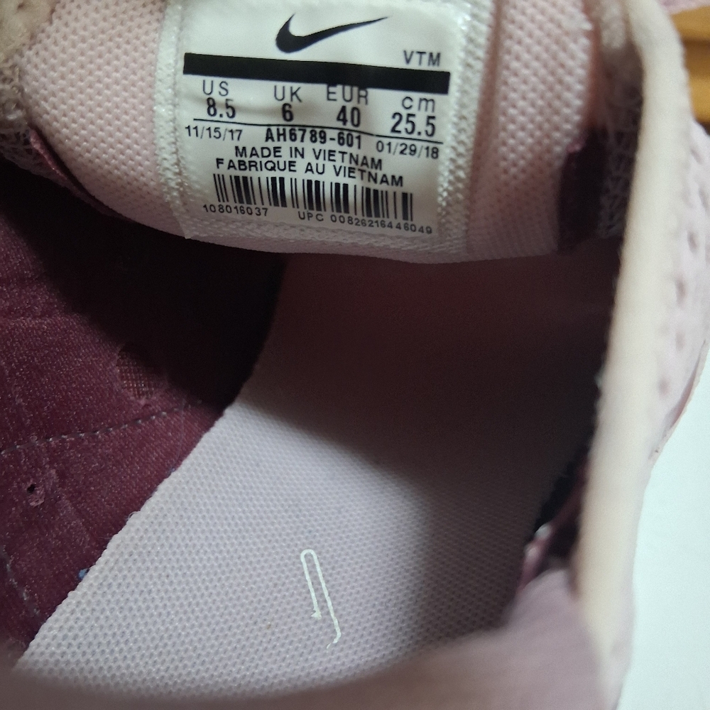 Nike Air Max 270 Soft Pink Women's Sneaker * Size: 8.5 - Picture 8 of 8